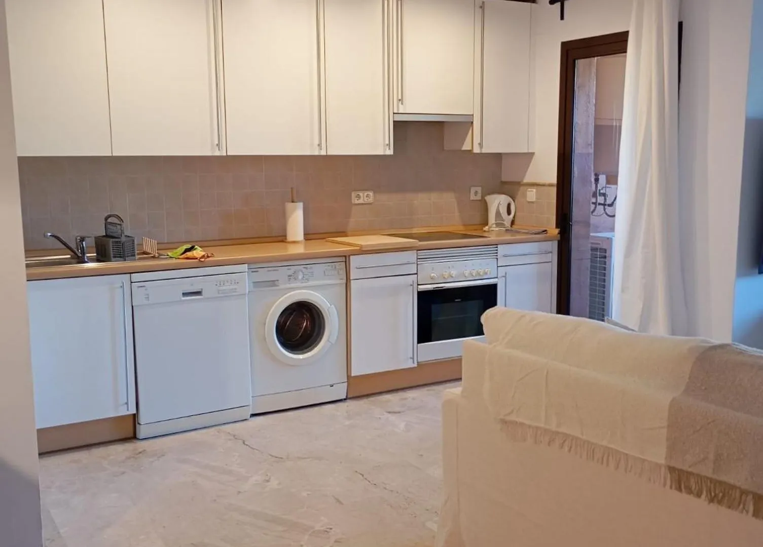 アパートホテル Costa Galera Apartamento Con Piscinas Jardin Y Un Bano Cercano A La Playa エステポナ スペイン